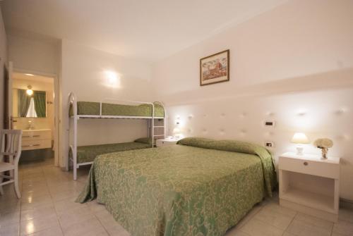 Hotel Residence Villa San Giovanni - image 8