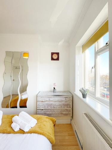 3 bed duplex flat, free WIFI & Netflix, Ideal for contractors