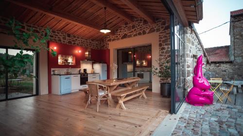 Létesítmények, La Chomotte in Saint-Alban-d'Ay