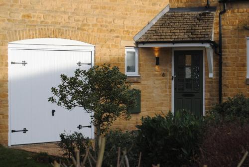 Lovely 5 Bedroom Town House in the Cotswolds gîte à louer Donnington