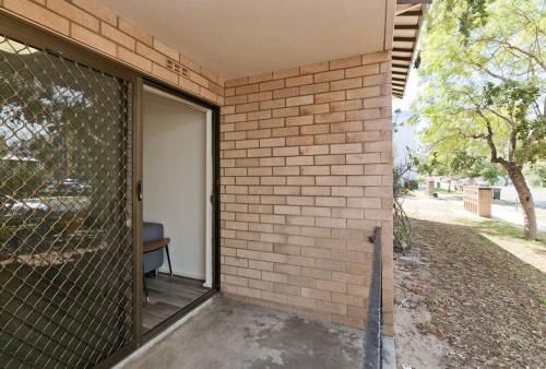 South Perth Perfect Location Unit