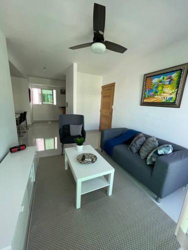 BEAUTIFUL HOUSE GATED COMMUNITY FREE PARKING