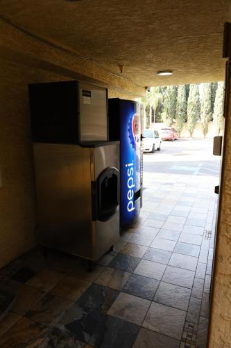 Lambert Inn - image 13