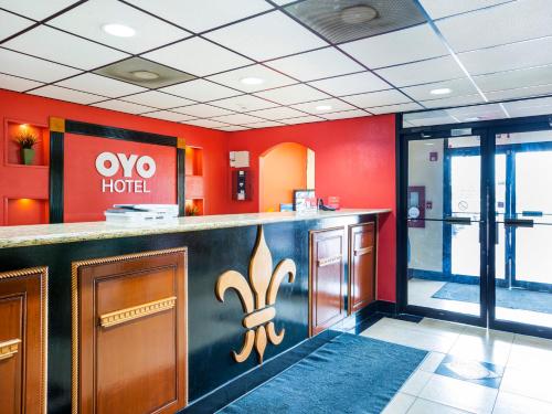 Hall, OYO Hotel LSU near Università della Louisiana