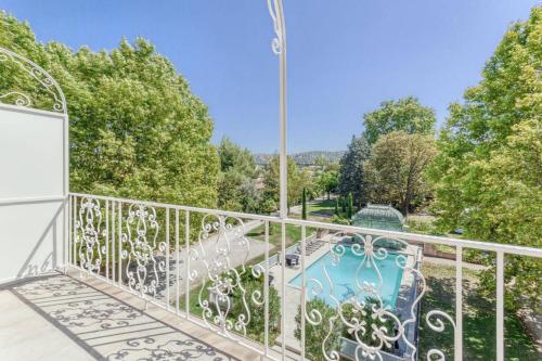 Dārzs, DOMAINE DE LA NERTHE- HOTEL PROVENCE MEDITERRANEE in Gignac-la-Nerthe