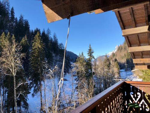 Chalet en Haute Savoie Location ski 2 appartements pour 6 ou 8 personnes Saint Gervais Les Bains