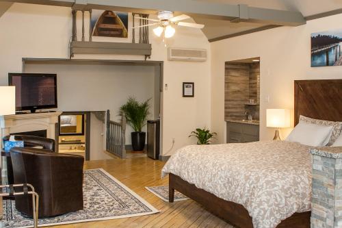 Gingerbread House Inn - We Are Open - Winter, Spring, Summer and Fall