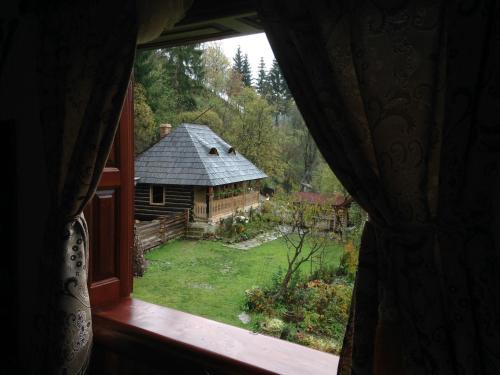 Gospodaria Colinita Bucovina in Vatra Moldovitei