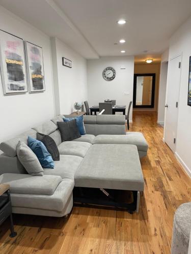 Luxury apartments NY 4 Bedrooms 3 Bathroom Free Parking