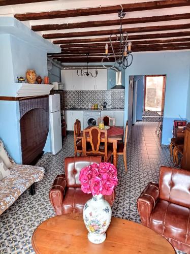  Magnífica casa de pueblo con todas las comodidades, Ferienwohnung in Moratalla