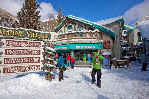 Alpine Village Suites - Cottam's Lodge - image 3