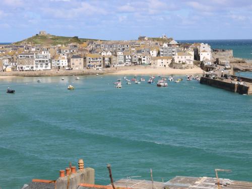 The Beach Hut - image 9