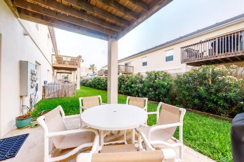 Moon Dancer Condominiums 3 thumb 4