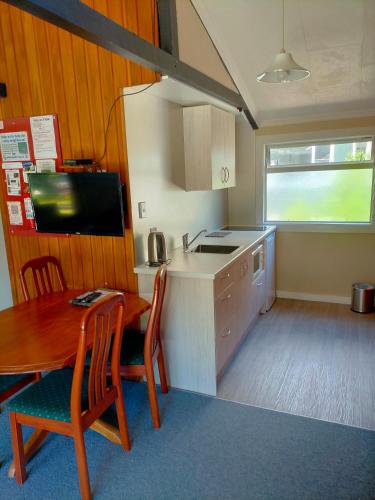 ห้องครัว, อาร์เธอร์ พาส อัลไพน์ โมเต็ล (Arthur's Pass Alpine Motel) in อาเธอร์สพาสส์