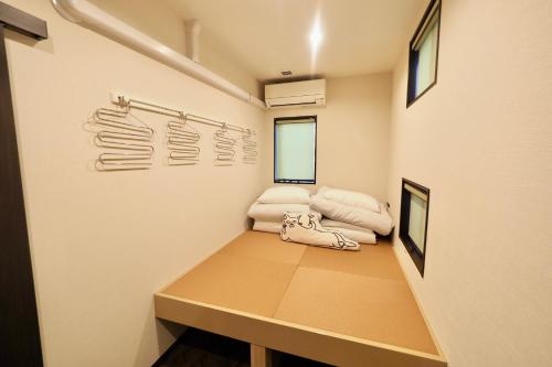 Nekokura Hostel, Fukuoka