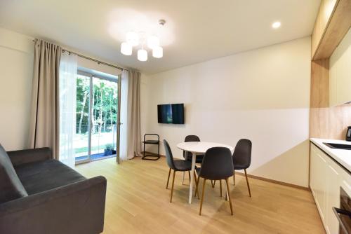 New studio & 2-bedroom apartments in Juodkrante for 2-6 persons