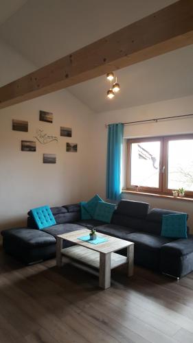 Ferienwohnung ChiemseeZeit :-) - Familie Lechermann in Gstada