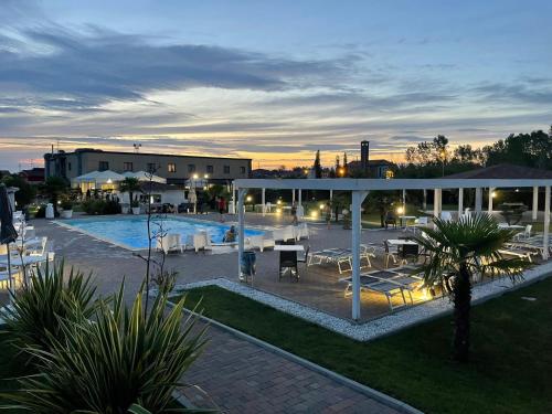Hotel Bussana in Tolle