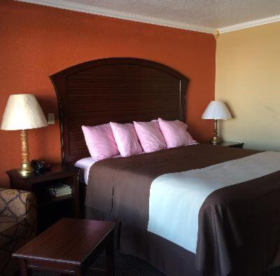 Americas Best Value Inn Schulenburg