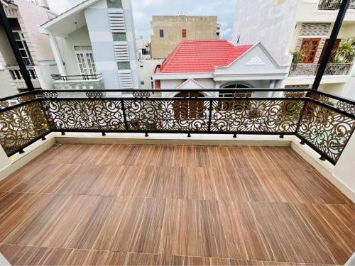 Homestay nha pho nguyen can 180
