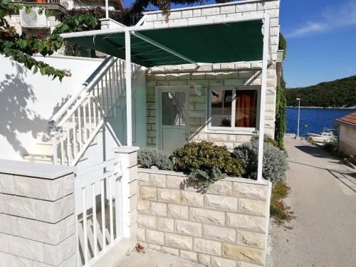  Shell Bay Apartments in Korčula