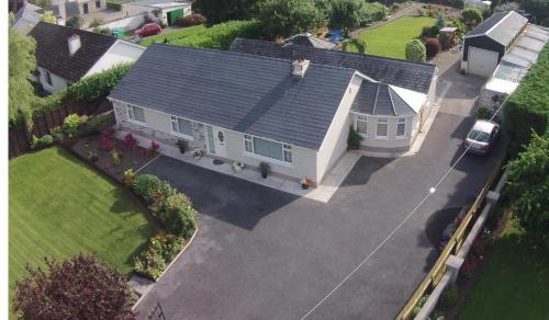 B&B Mountmellick - Barrow View B&B - Bed and Breakfast Mountmellick