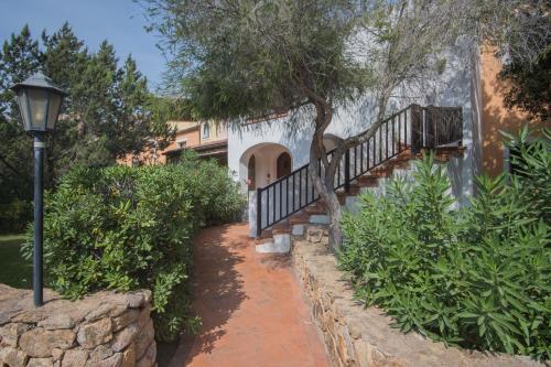 Сад, Il Giardino degli Oleandri  in Порто Черво