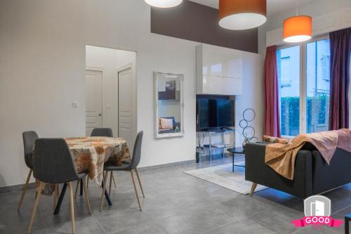 Le Rozay, T3 Neuf en residence securisee + Parking