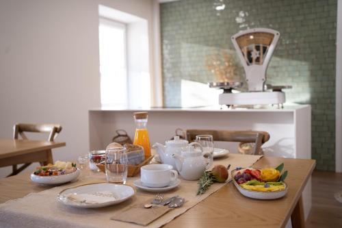 บริการและสิ่งอำนวยความสะดวก, Beecaramulo-Apiturismo in ตอนเดลา