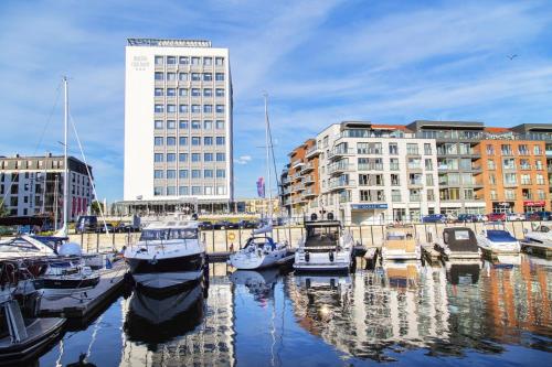 Vista Exterior, Hostel Gdańsk Szafarnia 10 Old Town (Hostel Gdansk Szafarnia 10 Old Town) in Long Gardens