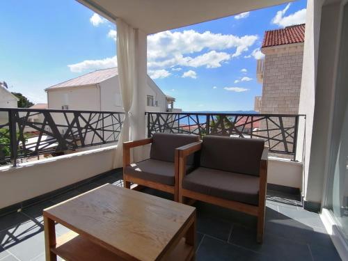 L & L Apartmani, Bol (foto 6)