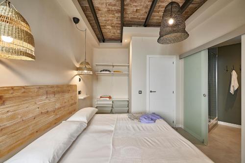 AinB Eixample-Miro Apartments - image 9