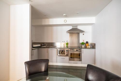 196 Bishopsgate - image 6