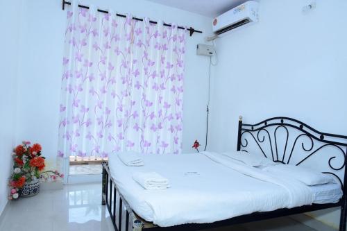 Holiday Inn -2 BHK AC apartment 300 Mbps Wifi