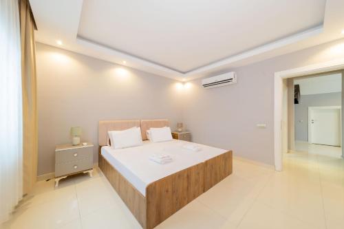 Outstanding Villa with Private Pool Surrounded by Nature in Alanya, Antalya