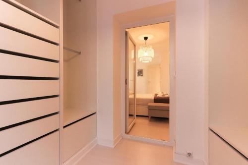 Alfama Prestige by Homing