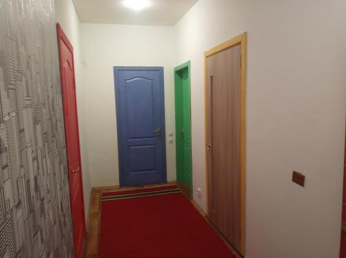 Entree, Уютная, просторная квартира, рядом с пр. Воронцова in Dnipro