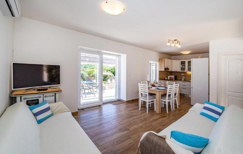 holiday home on DUGI OTOK - OTOK in Brbinj