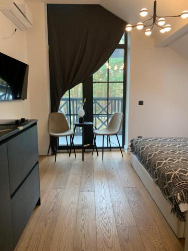 1 queen bed