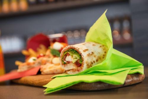 7 Days Premium Hotel Venice - Mestre - image 14