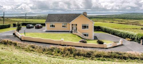 Hilltop B & B - image 12