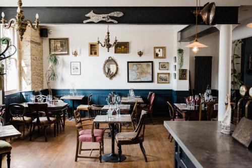 The Crooked Swan in Crewkerne