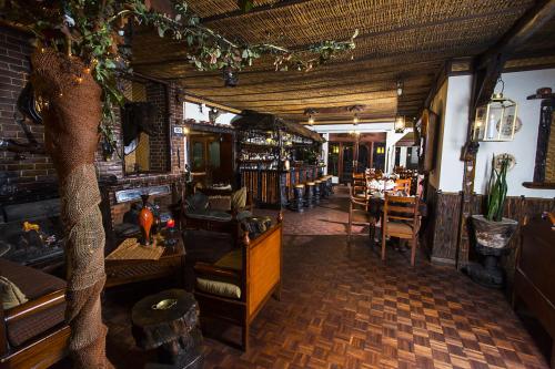 Restorāns, Hosteria Rumipamba De Las Rosas in Salcedo