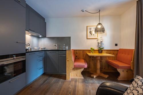 22 Summits Apartments - image 9