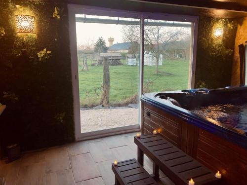 Chambre avec spa privé 4