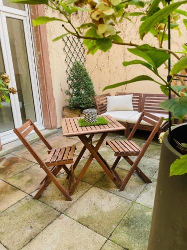 Loft city center with parking, Strasburgo (foto 11)