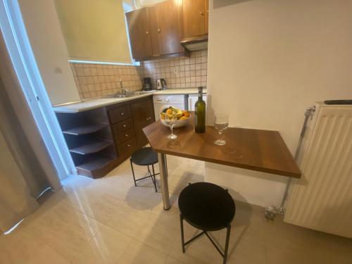 Le Chris Central Apartments 4
