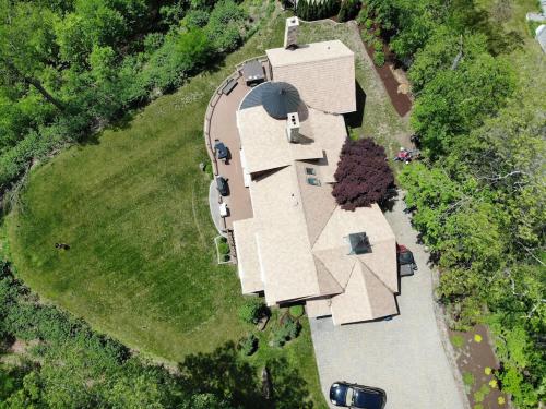 Exclusive High End Candlewood Lake retreat secondary