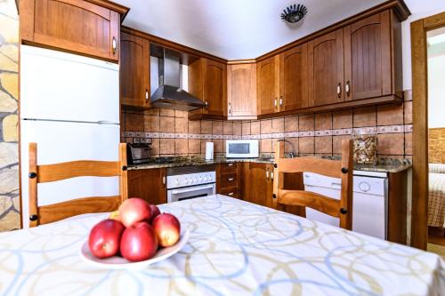 Konyha, Complejo Rural Sol de Taberno in Taberno