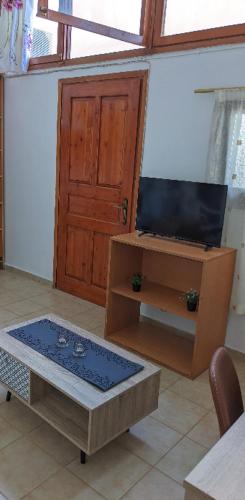 Perfect location close to the beach and city